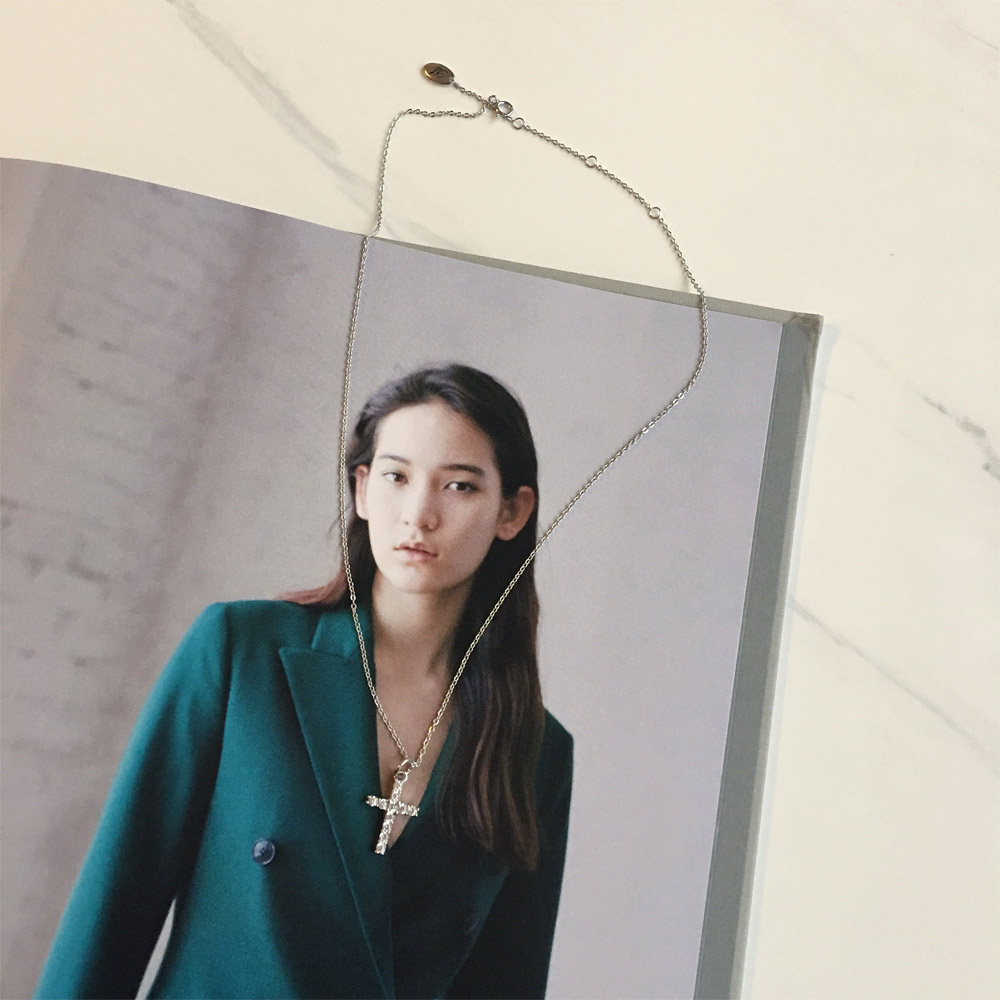 C024十字架锆石项链