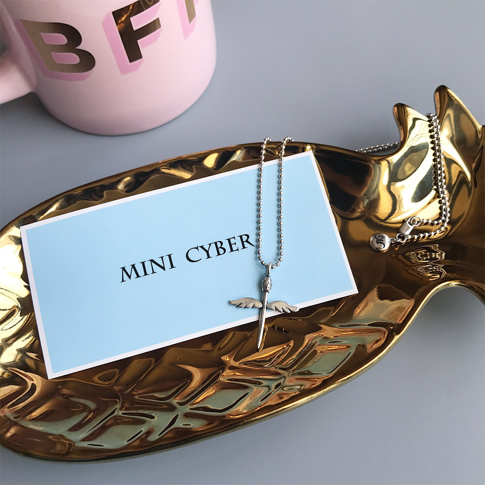 C032翅膀权杖项链