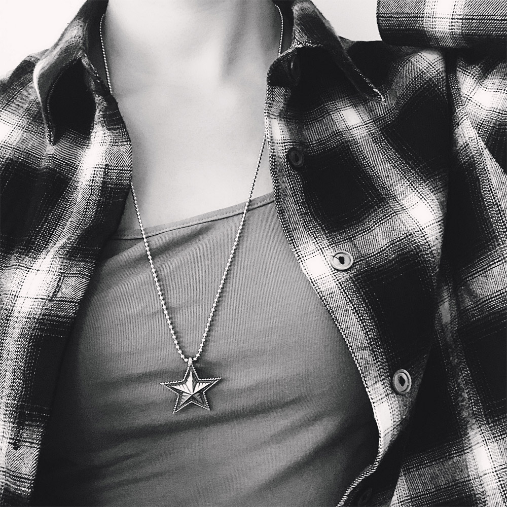 C033复古做旧星星项链