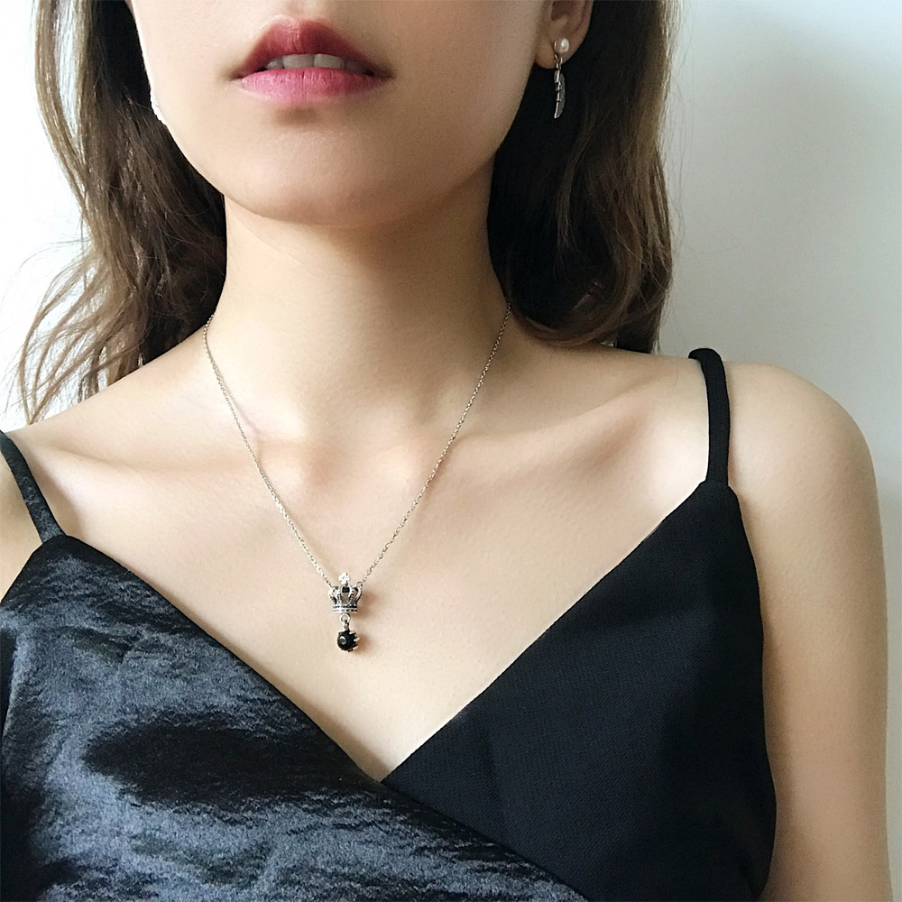 C042黑玛瑙皇冠项链