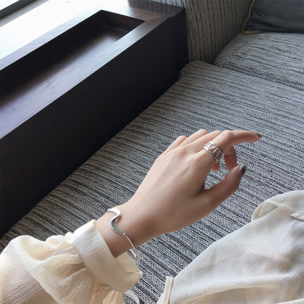 A010罗马数字戒指