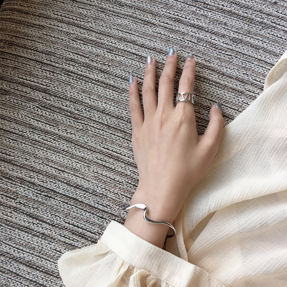 A010罗马数字戒指