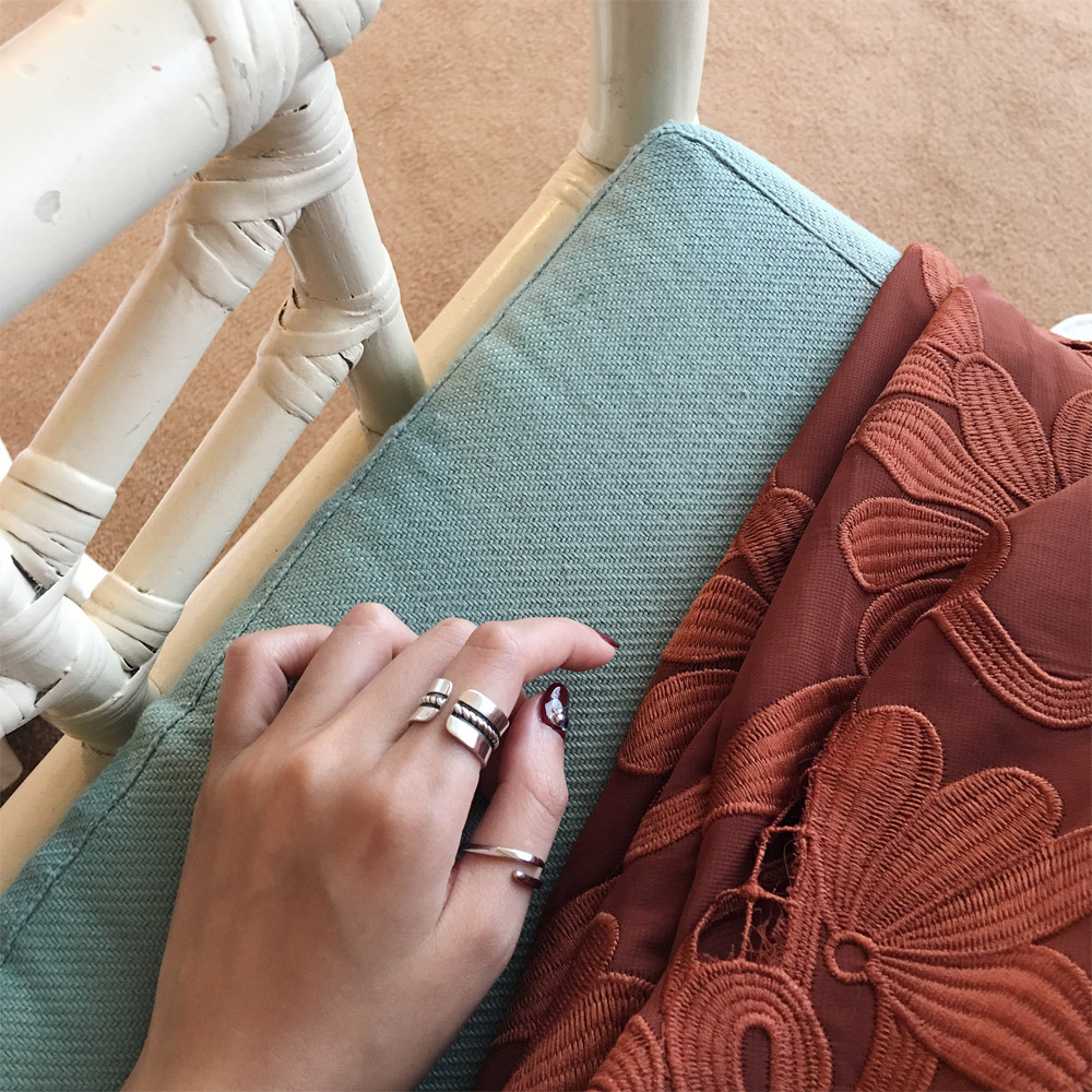 A013麻花情侣戒指