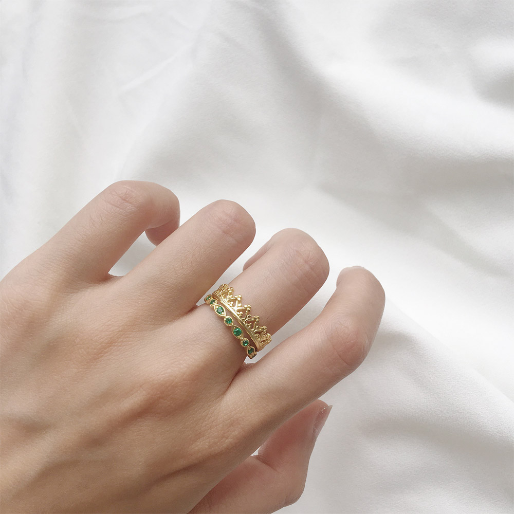 A017皇冠_绿戒指