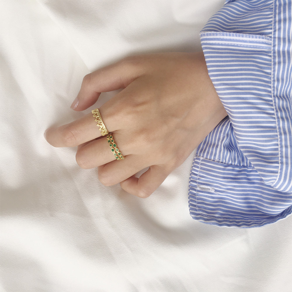 A017皇冠_绿戒指