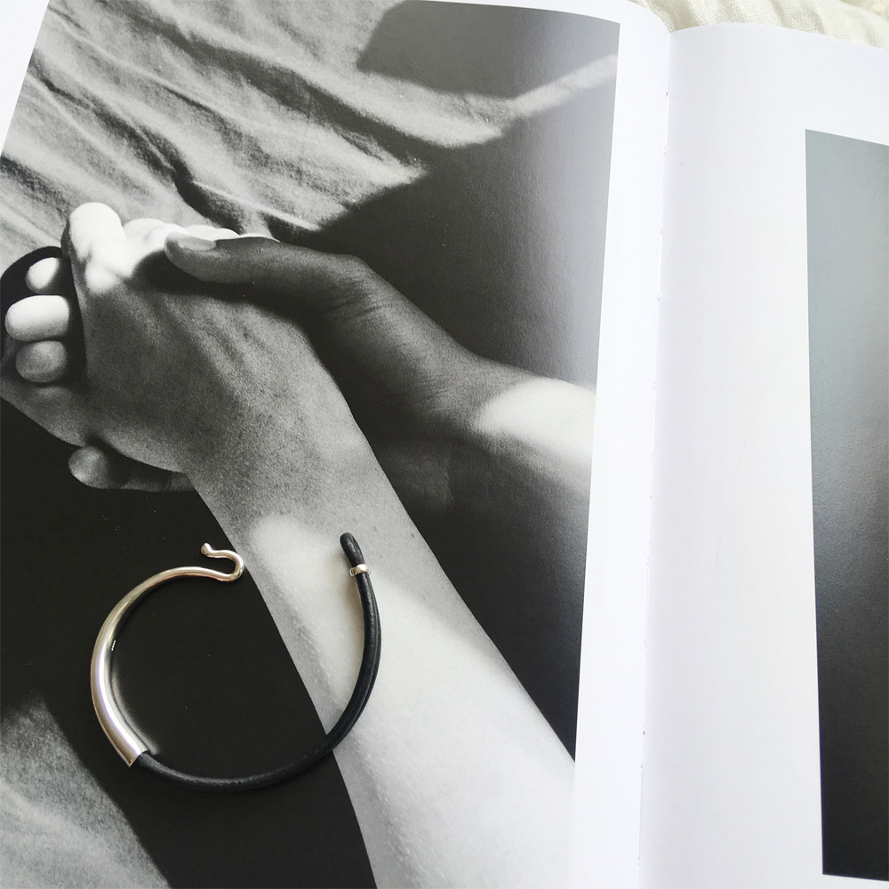 B003真皮情侣手镯