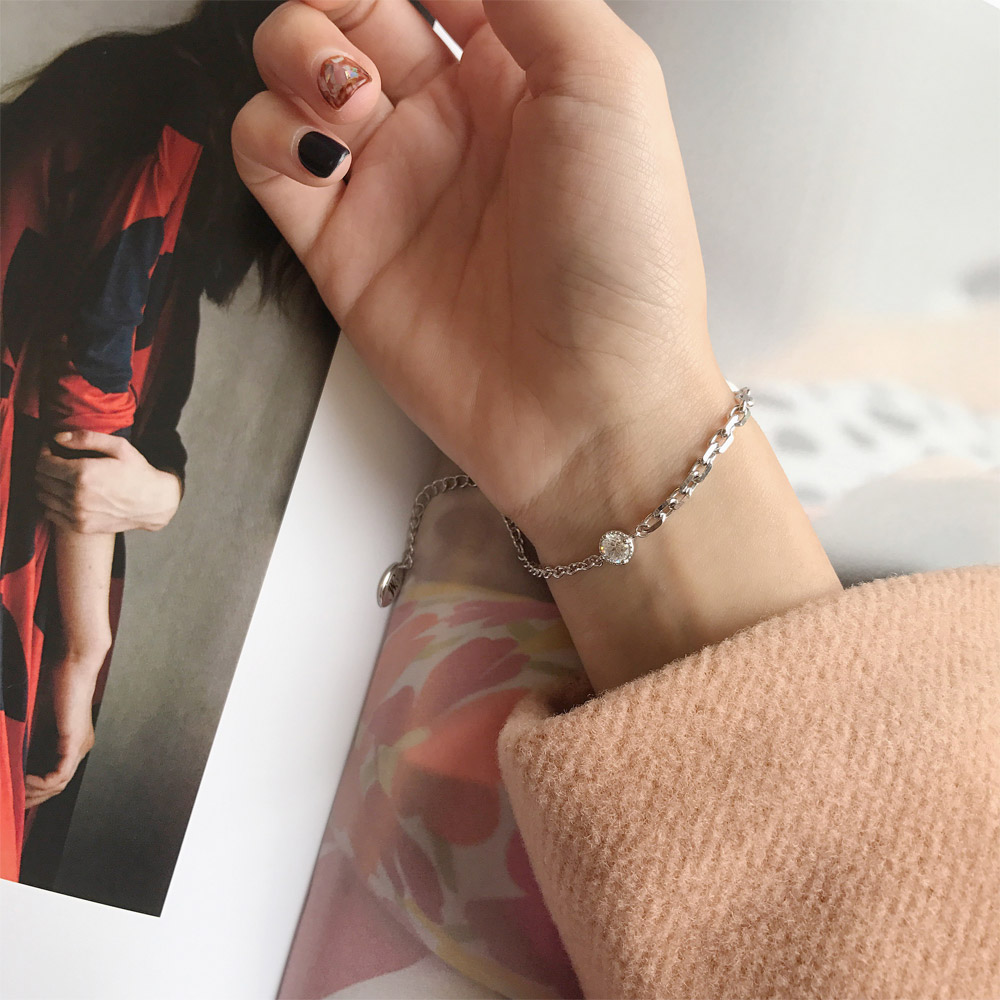 B006贝珠锆石手链