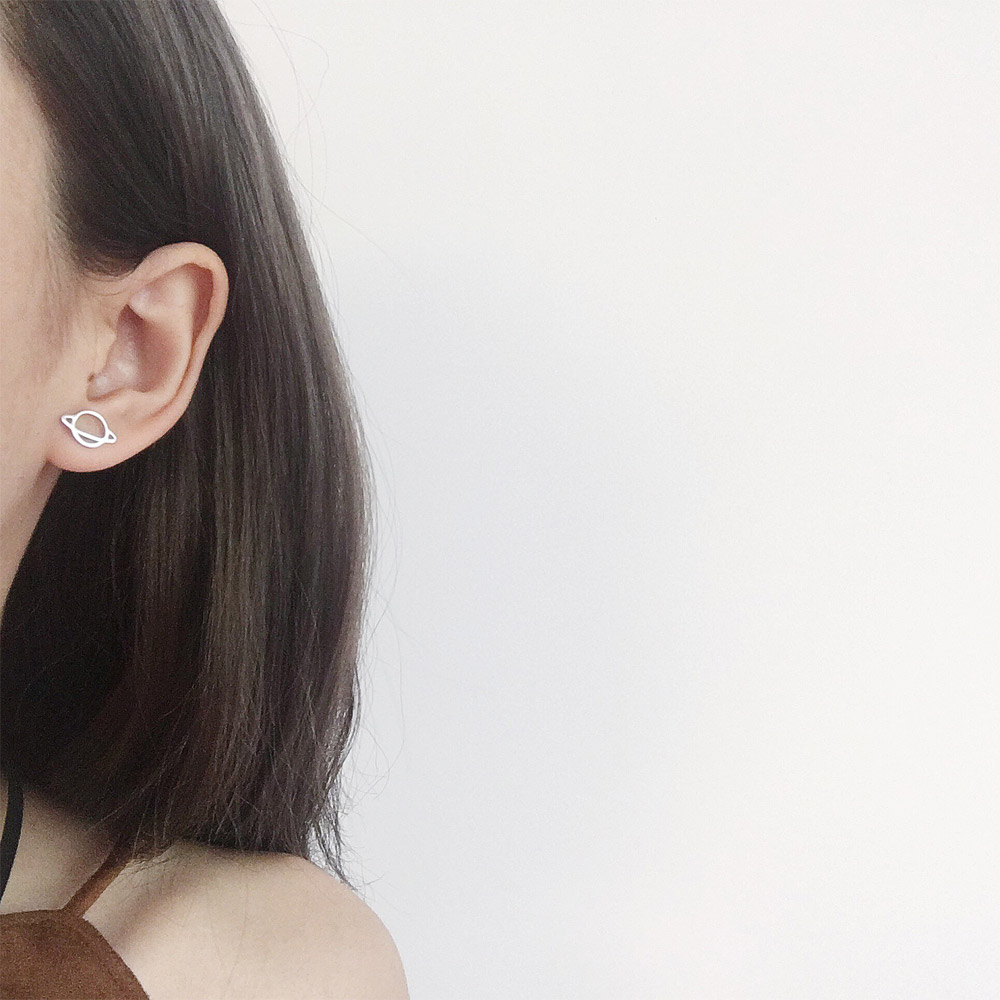 E005星球耳钉