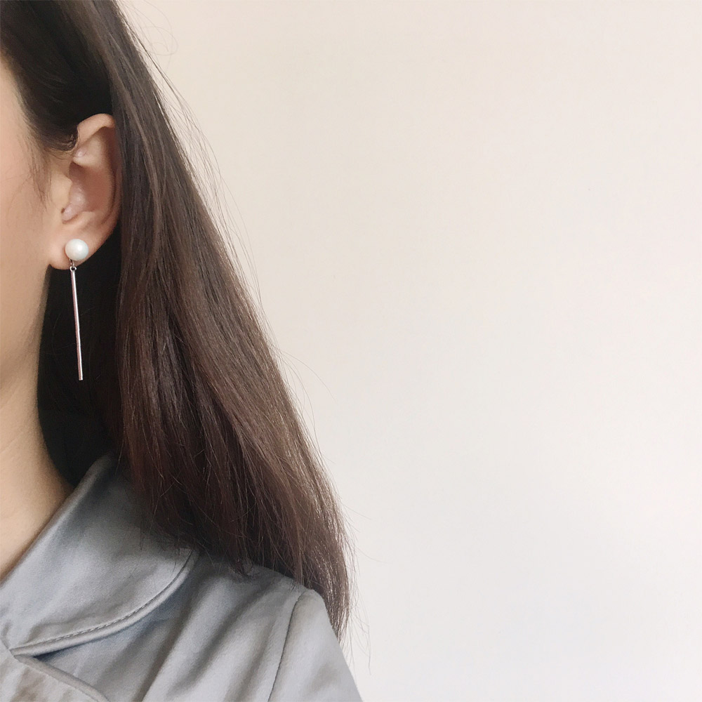 E012一字贝珠耳钉