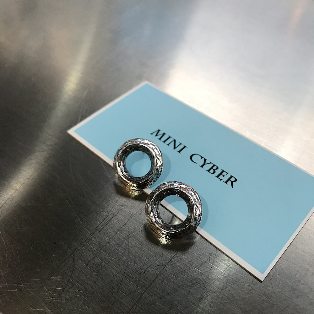 E024复古做旧圆圈耳钉