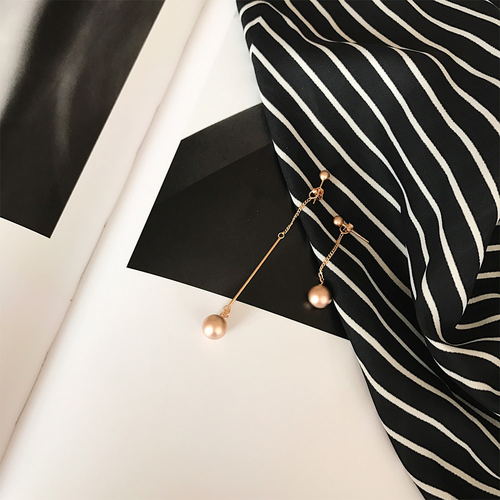 E025香槟金圆球耳钉