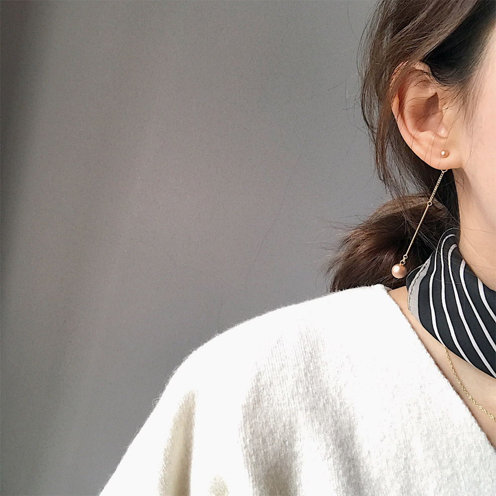 E025香槟金圆球耳钉