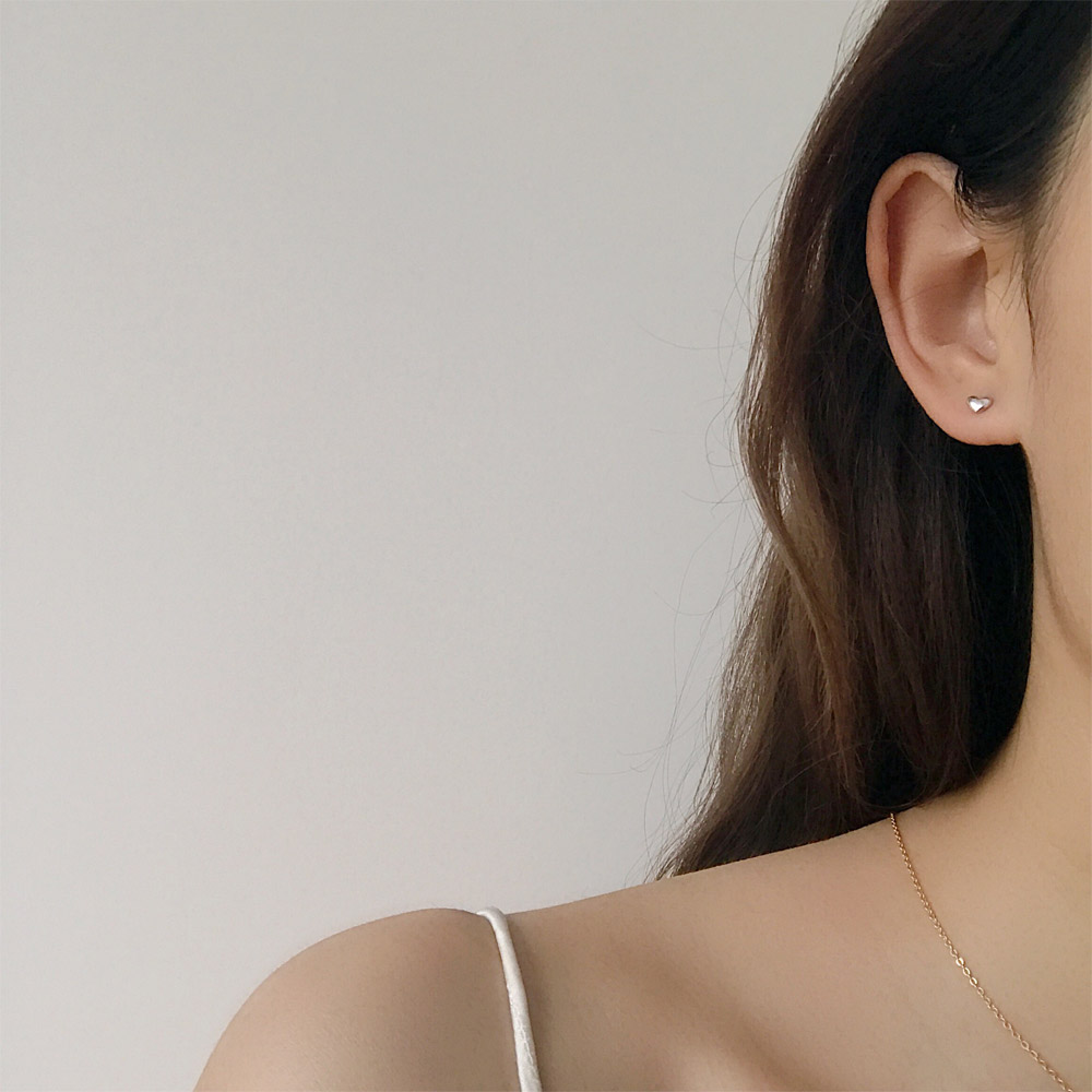 E031珍珠锆石耳线