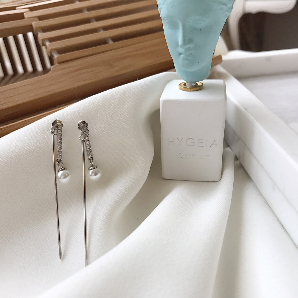 E032光谱石铆钉耳钉