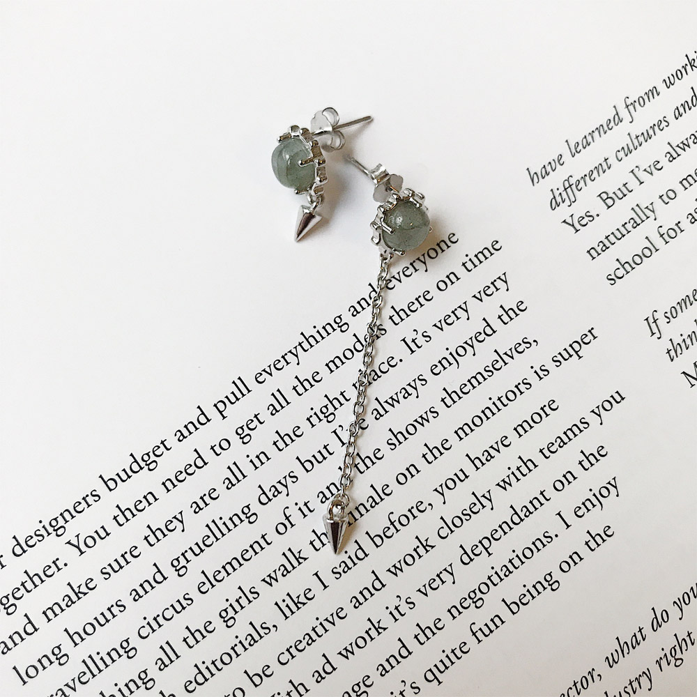 E033淡水珍珠翅膀耳钉