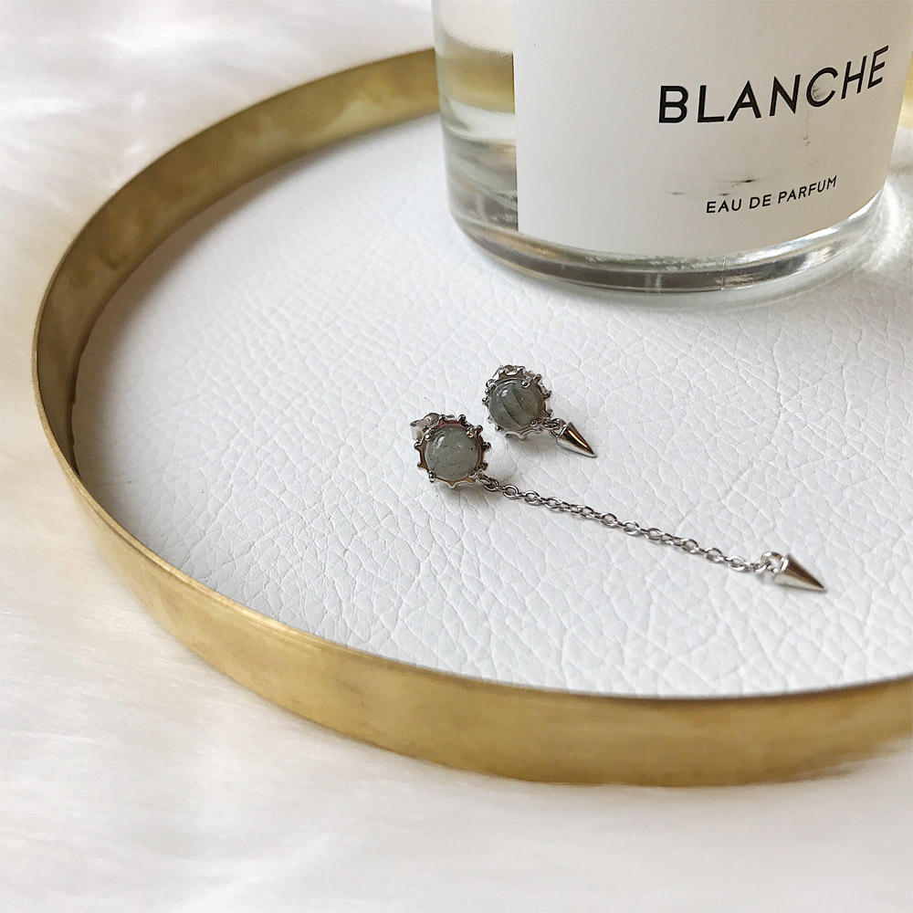 E033淡水珍珠翅膀耳钉